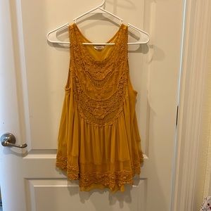 Ultra Pink mustard flowy tank top